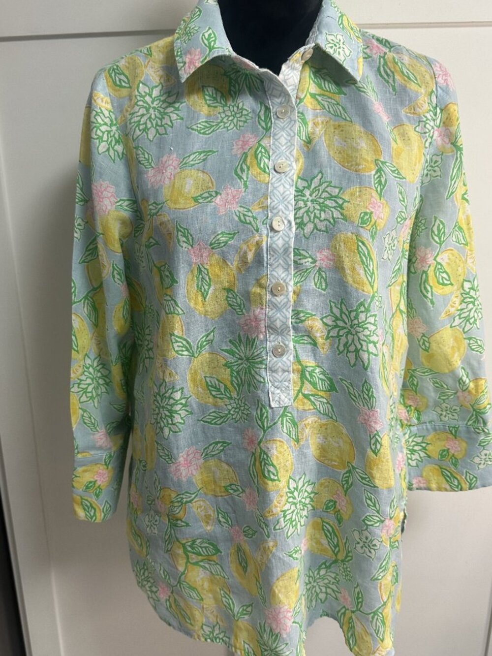 Lilly Pulitzer Eleni Linen Pullover Top Make Lemonade Medium Spring Summer - Picture 11 of 11